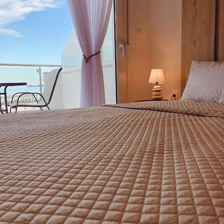 Ifigenia Sea View Apartments Chrisi Ammoudia Exteriör bild