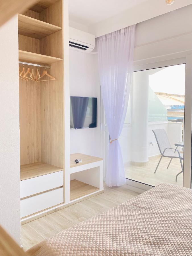 Ifigenia Sea View Apartments Chrisi Ammoudia Exteriör bild